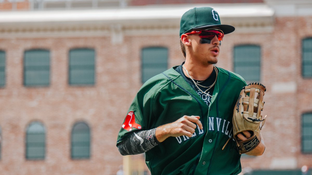 THERE IT IS!!! With his three-run homer in the fifth inning, <a href="/tylerdearden/">TD</a> now has 22 on the year--the most in a season in Drive HISTORY!!! Congrats, Tyler!!!

T5 | Greenville 5, Hickory 1