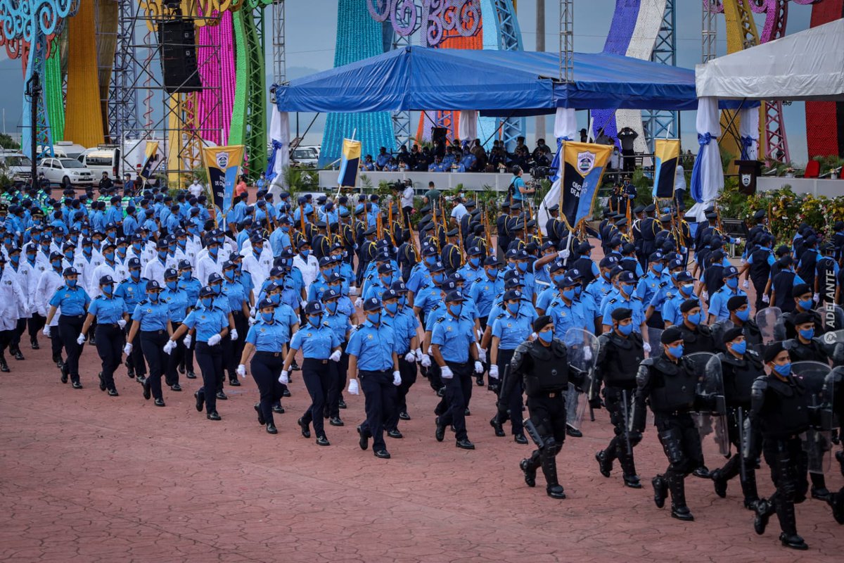 Somos2V's tweet photo. Muchas Felicidades a todos los centinela de la paz de la @vppolicial

 42 años defendiendo al Pueblo de #Nicaragua

#42ConLaComunidad #PLOMO19 https://t.co/OZzlbSkSPt