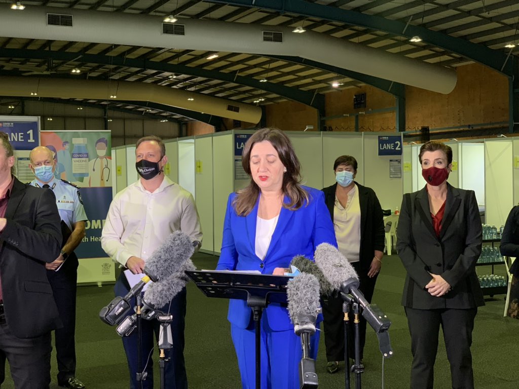 #BREAKING: A school student has tested positive to COVID. Students have been sent home from St Thomas More College Sunnybank. @10NewsFirstQLD