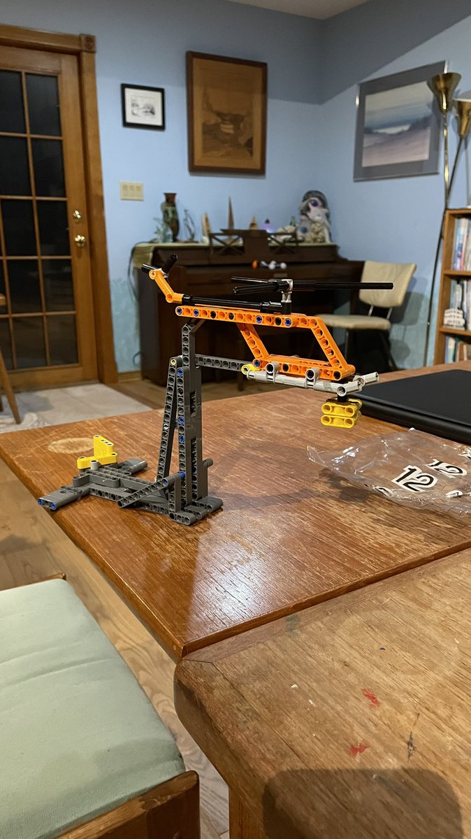 FLL7407CAKEBATTERS tweet media