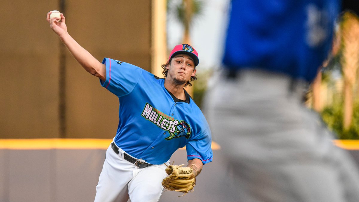 5.0 IP, 4 H, 3 R, 9 K

Zach McCambley was racking up strikeouts on Thursday night at Blue Wahoos Stadium!