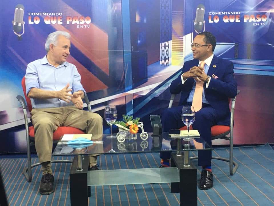 Muchas gracias al Honorable Senador <a href="/ATaverasGuzman/">Antonio Taveras G.</a>  por Aceptar la invitación a nuestro programa <a href="/CMloquepasoTV/">COMENTANDO LO QUE PASO rd</a> <a href="/JesusFelizSDN/">Jesús Féliz</a> <a href="/LethiVasquezSDN/">Lethi Vásquez</a> <a href="/CarlosGuzmanDr/">Carlos Guzmán</a> @Senadorivanl <a href="/felixrbautista/">Félix Bautista</a> <a href="/SenadorBautaR/">Bauta Rojas FP</a> <a href="/franklinpuello/">Franklin Puello</a> <a href="/LuisinJimenezc/">Luisin Jimenez</a> <a href="/luisabinader/">Luis Abinader</a>