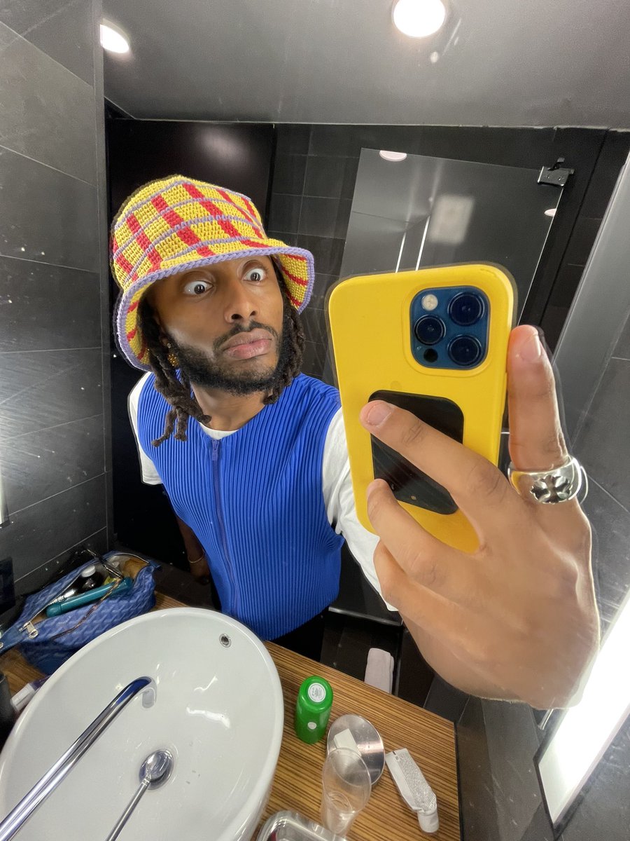 heyamine's tweet photo. HELLO https://t.co/ckhAVJIgvR