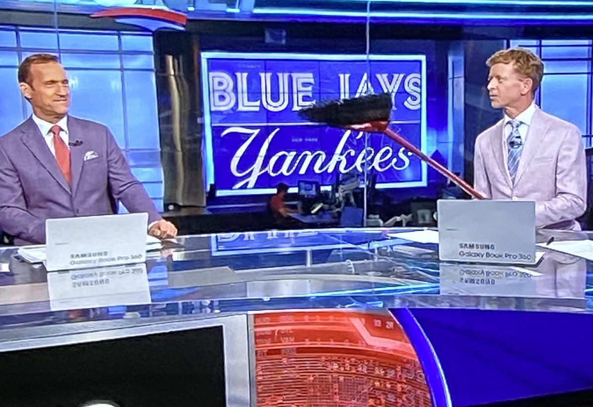 tim_micallef's tweet photo. And there it is @SNETCampbell goes with the classic!  A standard household broom on the 4 game sweep!!! https://t.co/2lj11JxHZL