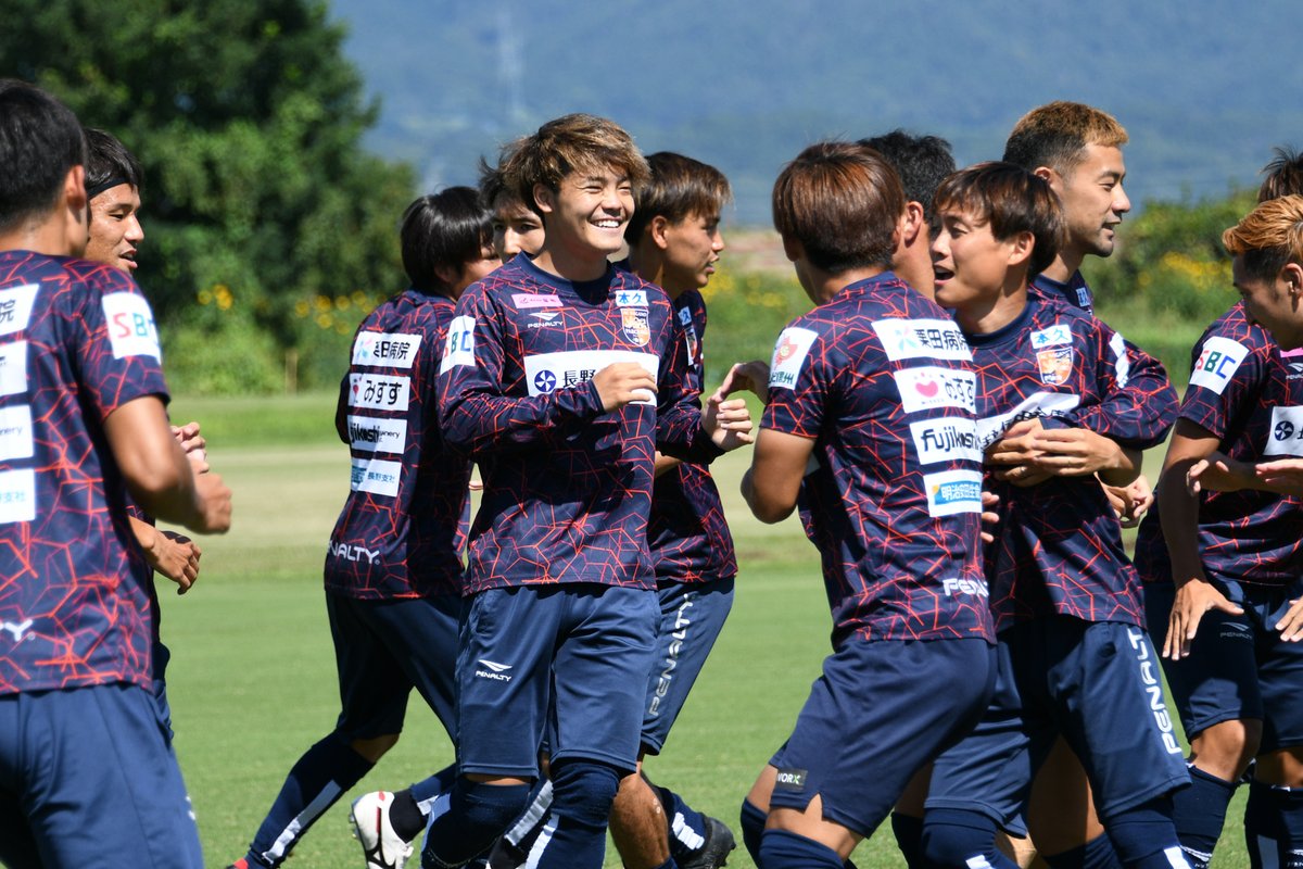 Ac長野パルセイロ 富山戦前日トレーニングphoto まさに一戦必勝の正念場 闘争心を燃やし 長野らしく向かっていこう 明日も共に闘いましょう 9 11 土 18 00 カターレ富山 富山 Dazn T Co 7zqyvq385h Acnp パルセイロ