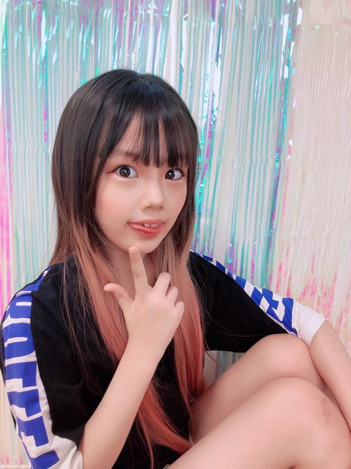 Twitterのコスプレ画像32