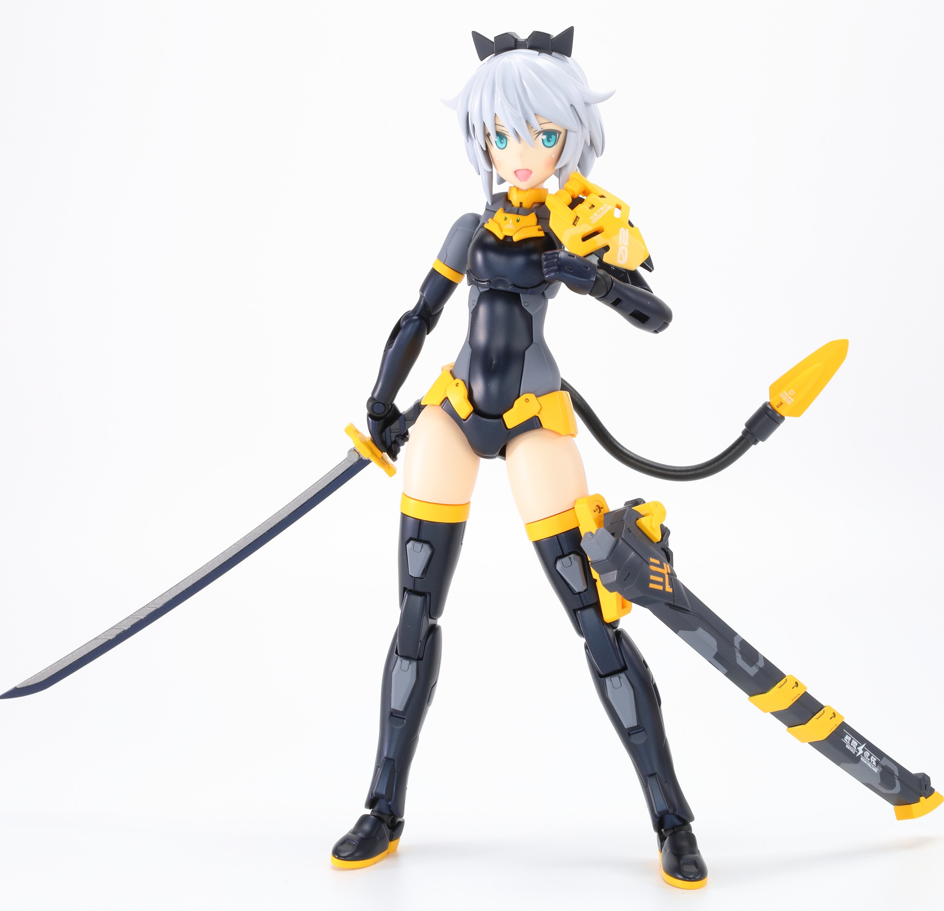 30MS SIS-G00 リシェッタ　塗装品 Amazon.co.jp: HYPER Plamo Fes. 限定カラー 30MS SIS-G00