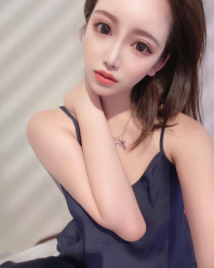 透明感を追い求めてるこの頃

instagram.com/p/CTmXIK3FV5e/