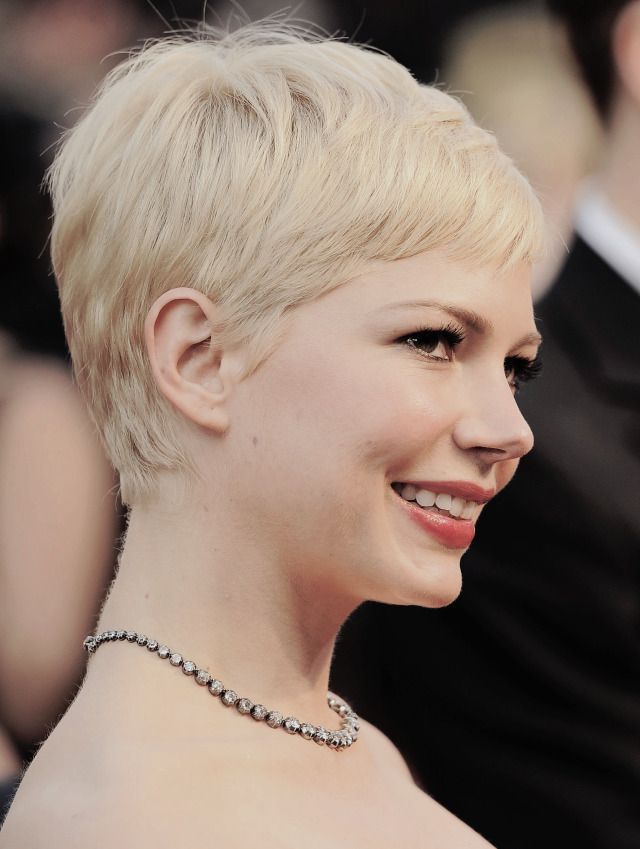 Happy birthday michelle williams!! 