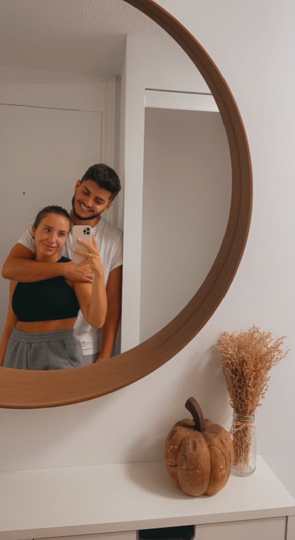 FabioVilacaa's tweet photo. Love loving you 🤍 https://t.co/zpHwlXzxFL