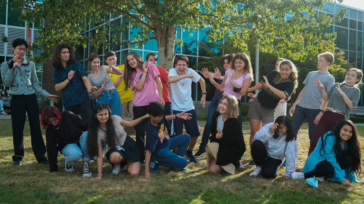 seaprepdrama's tweet image. The Imaginary Invalid first rehearsal with this rag-tag group of brilliant comedic actors. Excited to be back on the stage! #roleprep