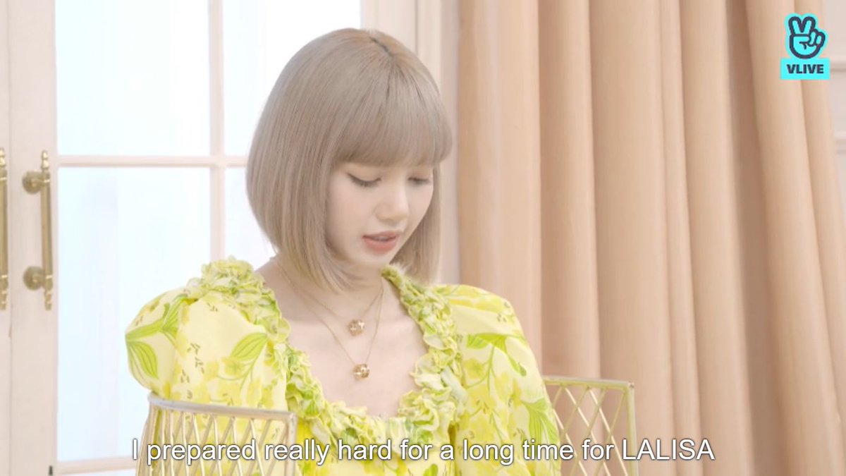 CHARTS_LISA's tweet photo. #LISA  ‘LALISA’ COUNTDOWN LIVE has now surpassed 327 million hearts on Vlive! 💛🎉

#LALISA     #리사     #블랙핑크 #BLACKPINK @BLACKPINK https://t.co/CoOJCvrtep