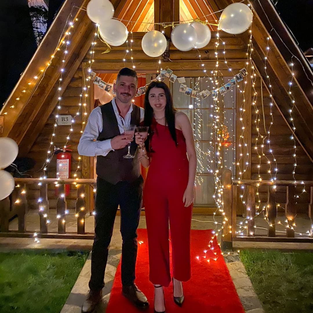 ynr_mrt's tweet photo. Fragman Bitti, Film Başlıyor 😍
@izelylmz08 ♥️ https://t.co/pmwsGFBz2L