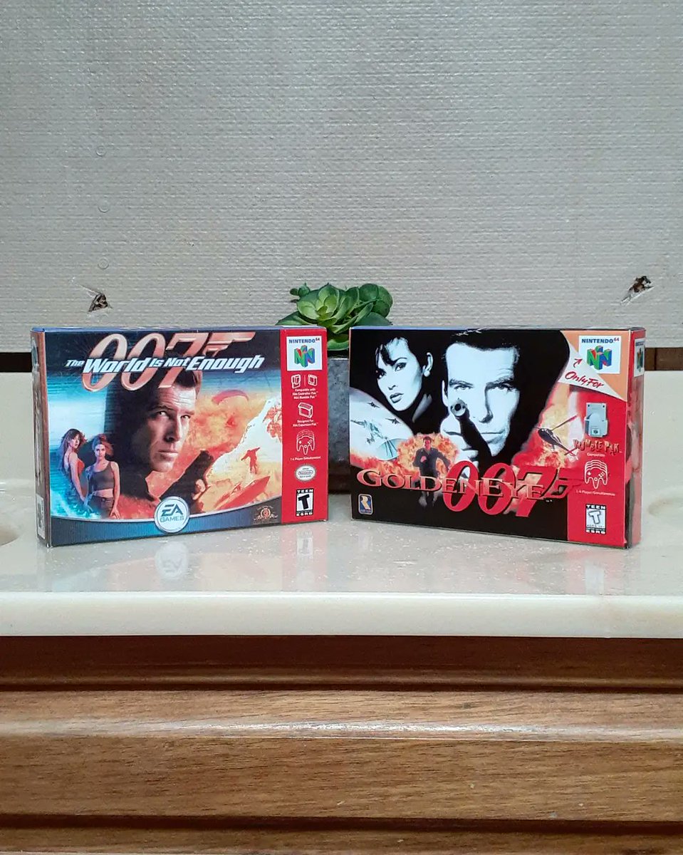 DuffyOnYoutube's tweet photo. Two of the BEST James Bond games ever to be made. Change my mind. 🔥 https://t.co/ZnoqlLThPL