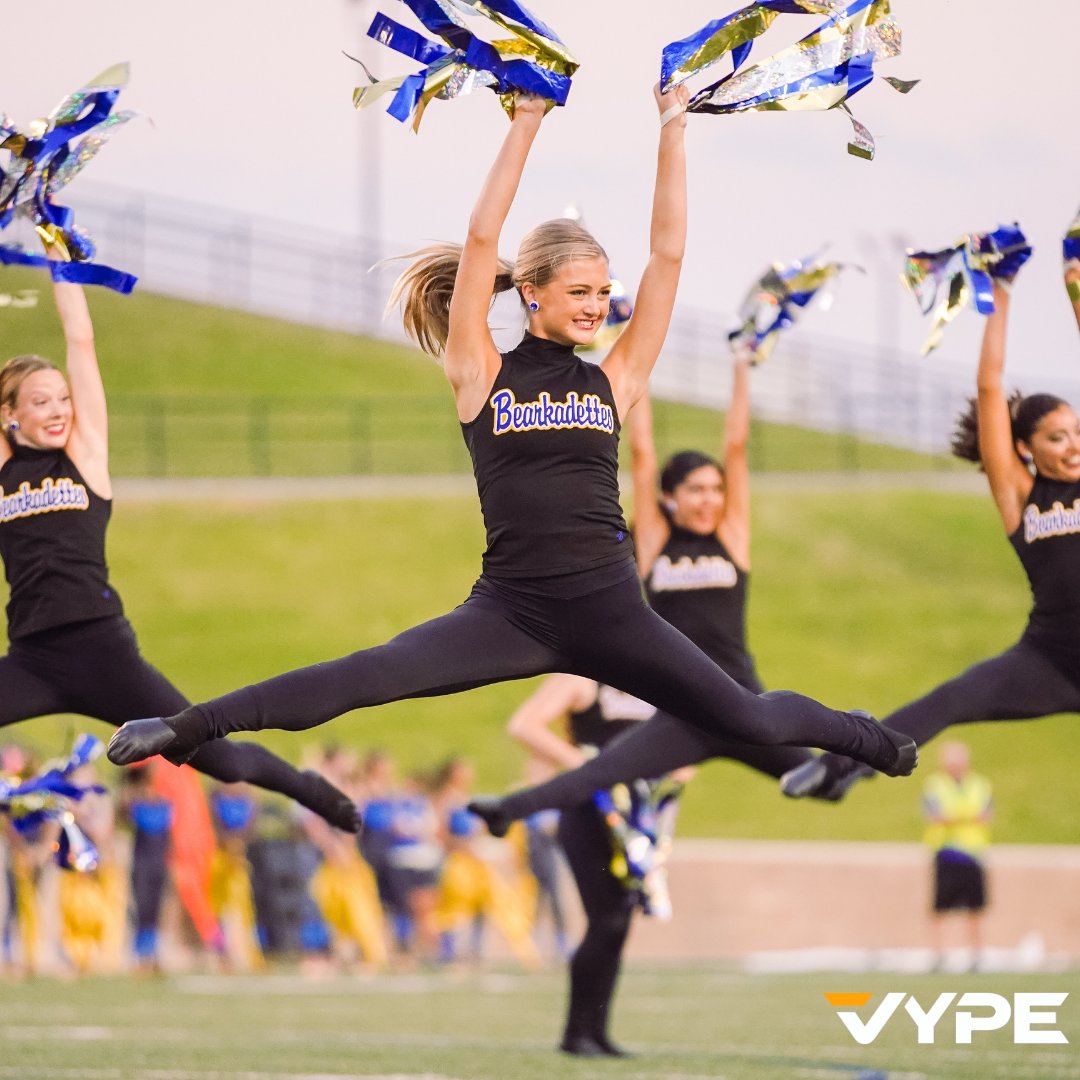 Through the Lens: <a href="/MHShouston/">MHS Mustangs</a> defeats Klein 31-17

<a href="/MHSMustangsBC/">MemorialBoosterClub</a> has won two-straight games as they head into their bye week before district play starts. Check out some of the best images from their win on Thursday night. #txhsfb #vypecampus 

GALLERY:vype.com/Texas/Houston/…