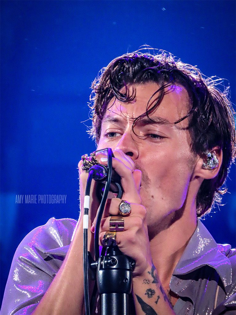 Harry Styles (<a href="/Harry_Styles/">Harry Styles.</a>) - Love on Tour - San Antonio, TX (09.09.21) #LOTSanAntonio #LoveOnTour #LoveOnTourSanAntonio  #LoveOnTour2021 #HarryStylesLoveOnTour