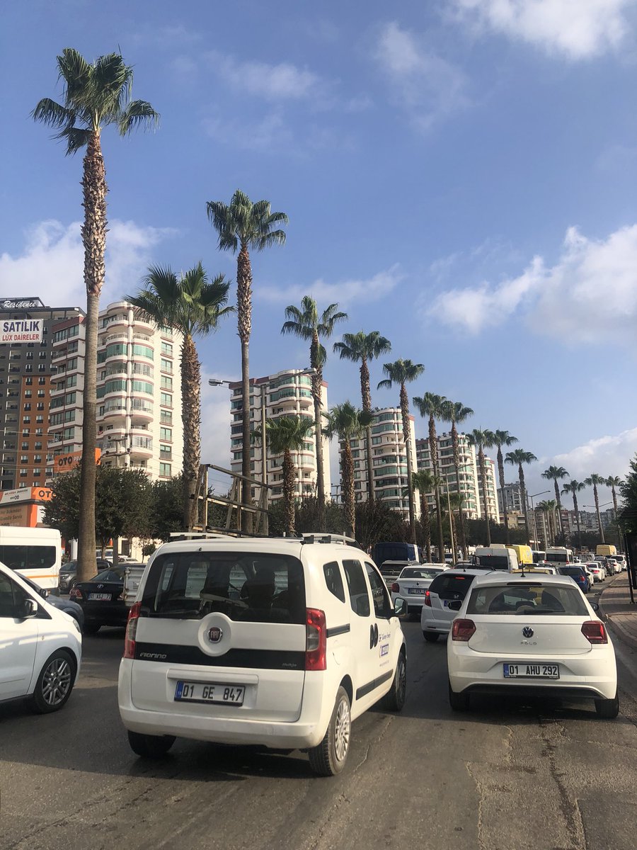 Adana Trafiği İstanbul Teafiğini Döverver Hemde Çok Pis Döver...
Birde Adanalı Buna Sebep Olanlara Çok Pis Küfreder <a href="/TanerTalas/">Taner Talaş</a> <a href="/kurtuluskilinc/">Kurtuluş Kılınç</a> <a href="/KzlkayaZeki/">🇹🇷Zeki Kızılkaya</a> <a href="/TemelHicret/">Volkan Hicret Temel</a> <a href="/yukselmertt/">Yüksel Mert</a> <a href="/hacialidogan01/">Haci Ali DOGAN</a>