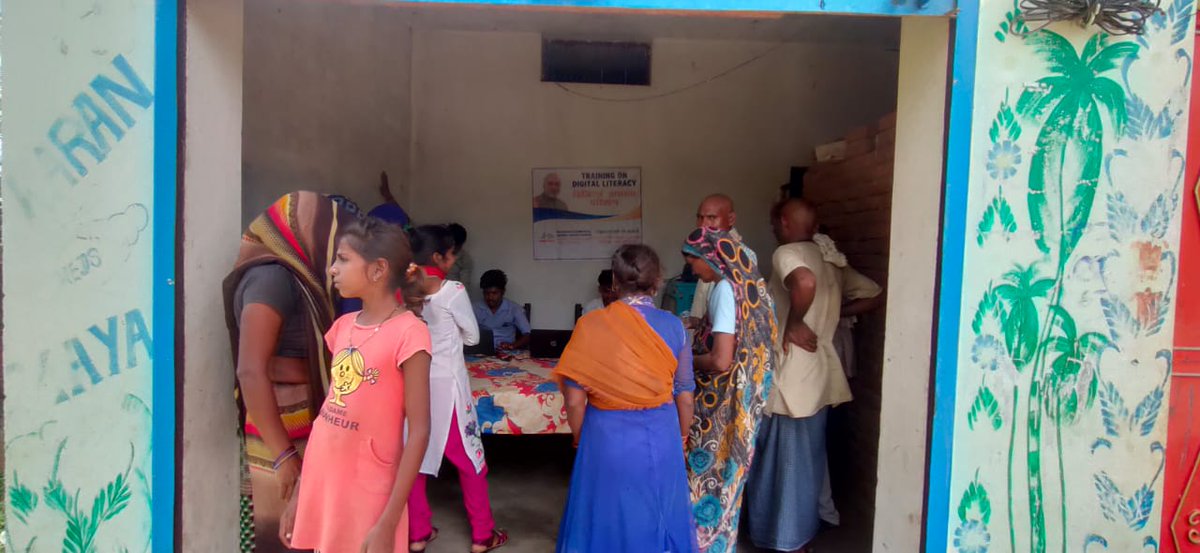 Pmgdisha registration camp in chitrakoot
#PMGDISHA
#AzadikaAmritMahostav
<a href="/CSCUttarPradesh/">CSC Uttar Pradesh</a> 
<a href="/CSCegov_/">CSCeGov</a> 
<a href="/Vish_strong/">VISHAL 🇮🇳</a>