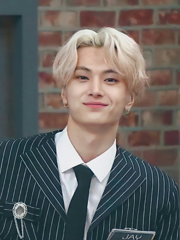0420SPACE's tweet photo. missing you 24/7 https://t.co/Mx0qAHbOjI