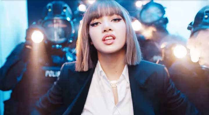 tentennie1004's tweet photo. LALISA?! YESSSS!!! NUMBER 1 TRENDING ON TWEETER! and soon...
TRENDING ON YOUTUBE🔥🔥🔥 KEEP STREAMING LILIES, BLINK!🔥🔥🔥
#LALISA #BLACKPINK #LISACOMEBACK #Lilies #Blink https://t.co/VwHhhkARdw
