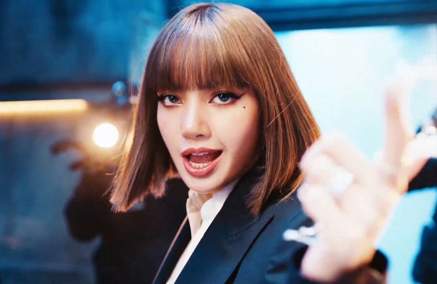 6sd3g's tweet photo. #LALISA  قوتها حرفياً لاليسا احلى شي صار ف السنه ذي✋🏻😩😩😩💖 https://t.co/deHQA1HkMv