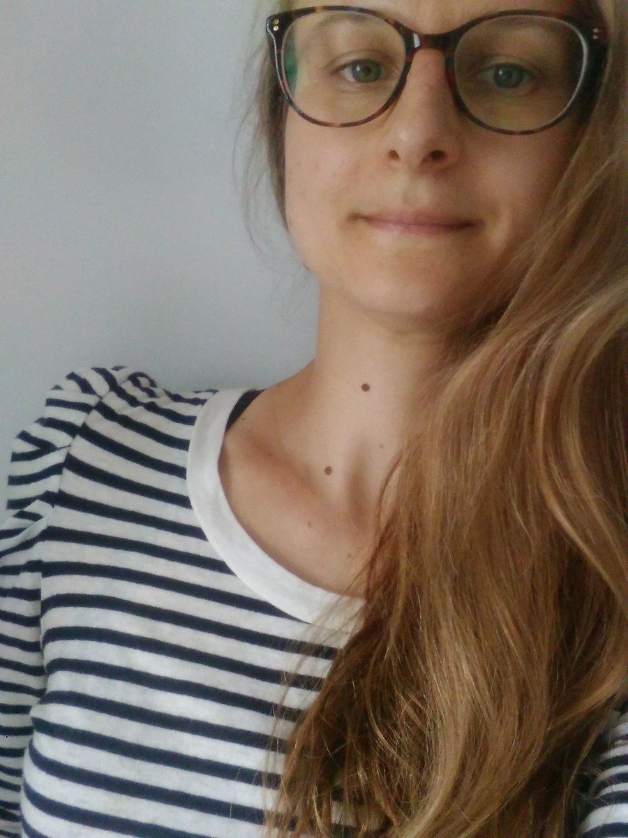 I've got my fav stripped jersey on for the last day of the #ICESASC21 - I just finished watching the presentation of session L. All presentation are great, to be honest I am pretty intimidating to be part of this panel. But also can't wait for the live session with the fishers!