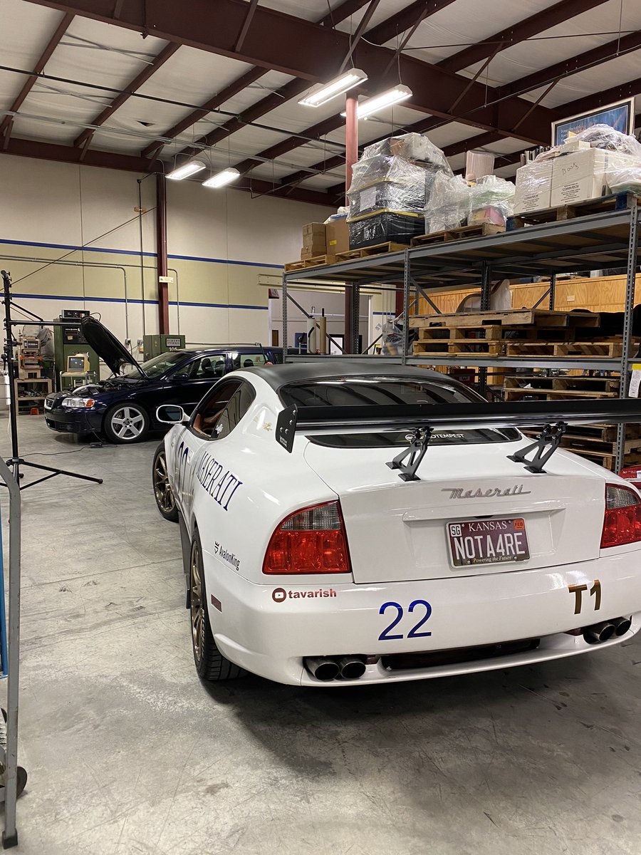 New video. Favorite car is broken. 

#maseati #cartrek #volvo