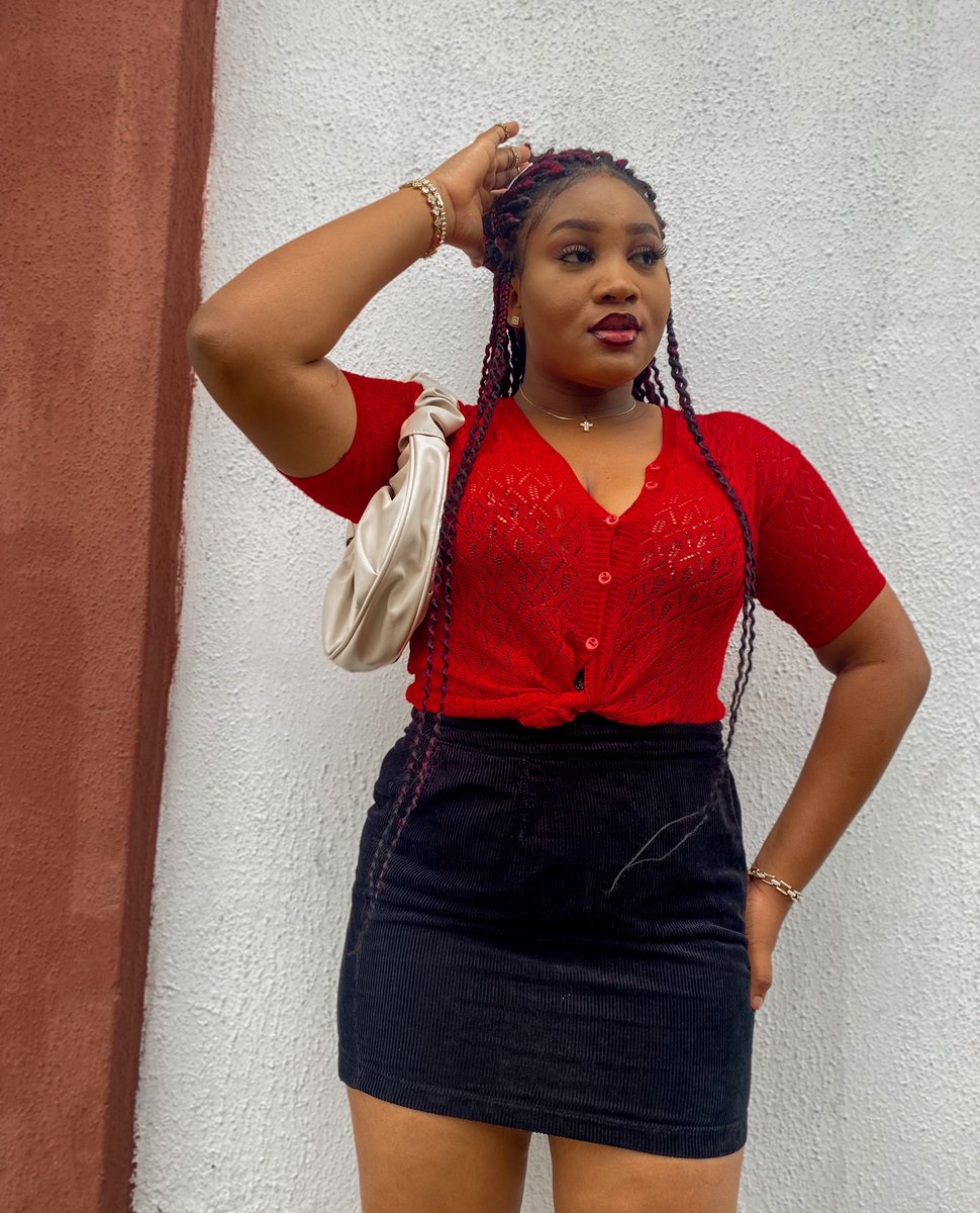 _therealjoyy_'s tweet photo. Looking good is one of my business 😊 https://t.co/QrMAz0cdFI
