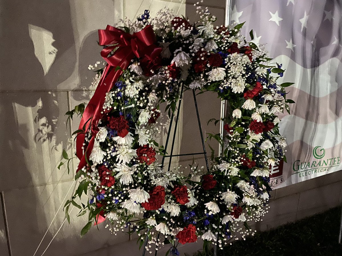 AMSidwell's tweet photo. Army Cpl Matthew Commons
#FLAGSOFVALOR #ARTHILL
#TISL @ksdknews https://t.co/4RLavrYcq4
