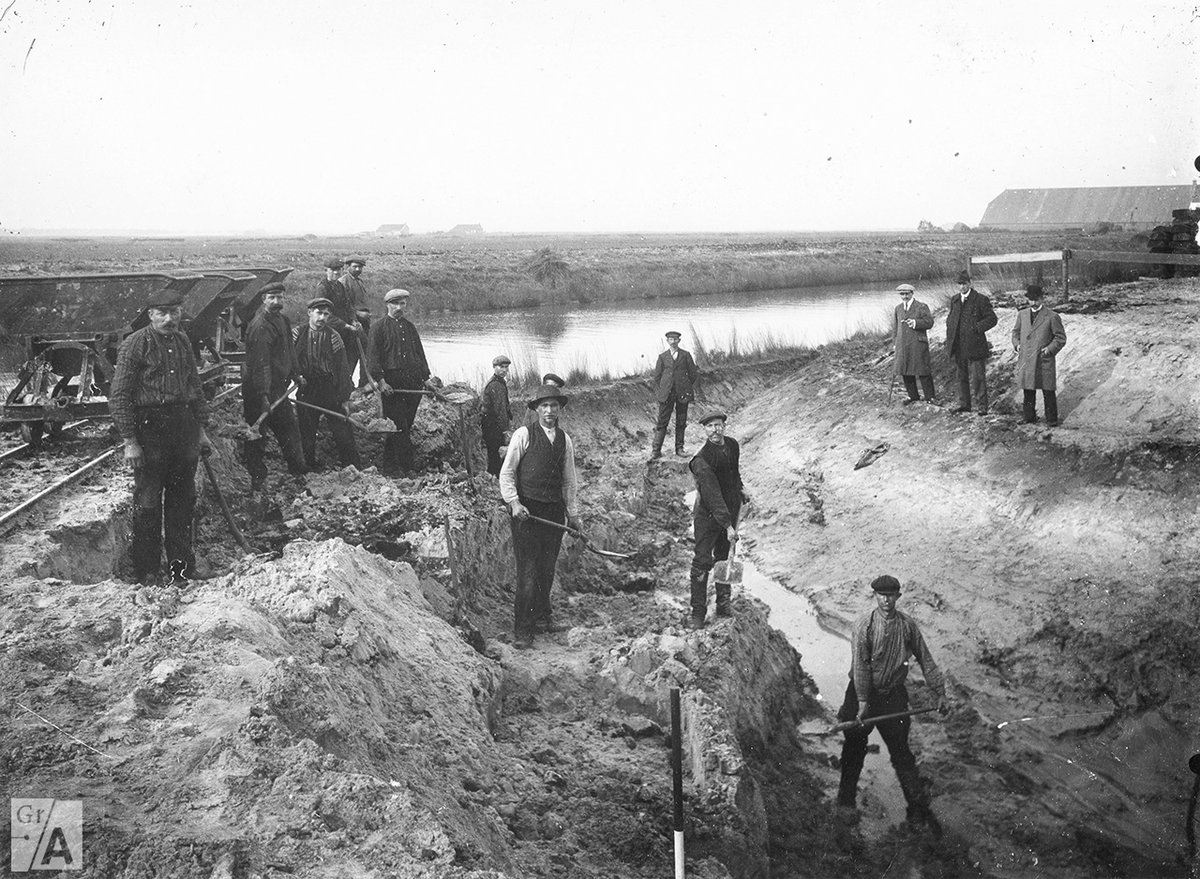 De Maand van de Groninger Geschiedenis komt er weer aan! Kijk alvast op onze speciale website om te zien wat er allemaal te doen is. #mgg #aanhetwerk #oktober maandvandegroningergeschiedenis.nl