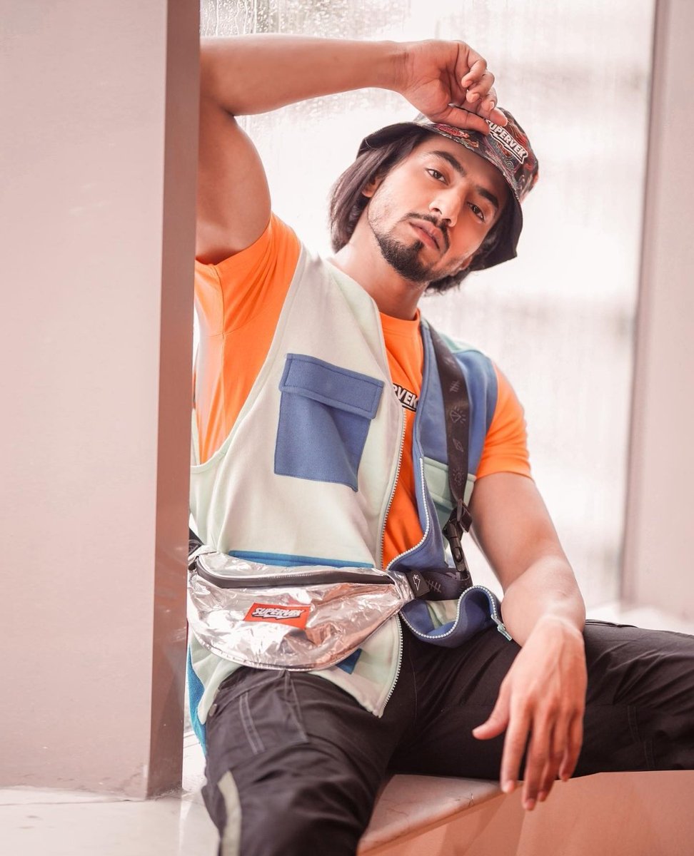 You lost me I lost time🤞🏻
#faisusquad #keepsupporting #keepgoing #kbye