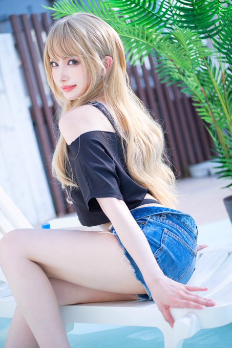 コスプレイヤーシスルのTwitter画像37