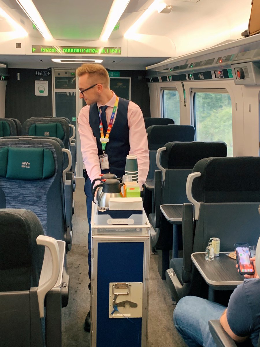 trbell_'s tweet photo. “Keep your eyes on the stars, but your feet on the ground.” 

This week, it’s been an absolute privilege to get stuck in and live life as a Customer Host between London Paddington and Penzance - I’ve learned so much, and have come home bursting with ideas💡anyone for a coffee? ☕️ https://t.co/XL7zTgZlda