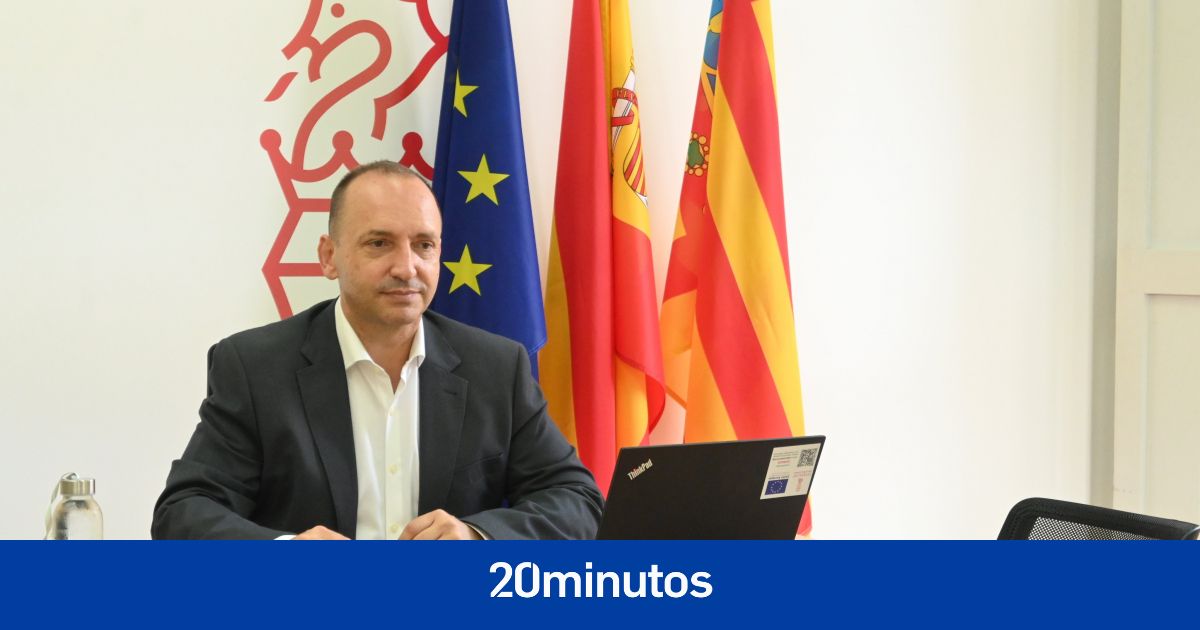 CONCOVI (@concovi_espana) on Twitter photo 🗣️ <a href="/rmartinezdalmau/">Rubén Martínez Dalmau</a>: "Es el momento de recomponer y de aglutinar fuerzas y para eso siempre podrán contar conmigo". El <a href="/GVAvicepres2n/">GVA Vicepresidència 2a</a> de la <a href="/generalitat/">Generalitat</a> ha destacado que deja este viernes el Consell con "los deberes hechos". buff.ly/38S4wKL a través de <a href="/20m/">20minutos.es</a> 🗣️ <a href="/rmartinezdalmau/">Rubén Martínez Dalmau</a>: "Es el momento de recomponer y de aglutinar fuerzas y para eso siempre podrán contar conmigo". El <a href="/GVAvicepres2n/">GVA Vicepresidència 2a</a> de la <a href="/generalitat/">Generalitat</a> ha destacado que deja este viernes el Consell con "los deberes hechos". buff.ly/38S4wKL a través de <a href="/20m/">20minutos.es</a>