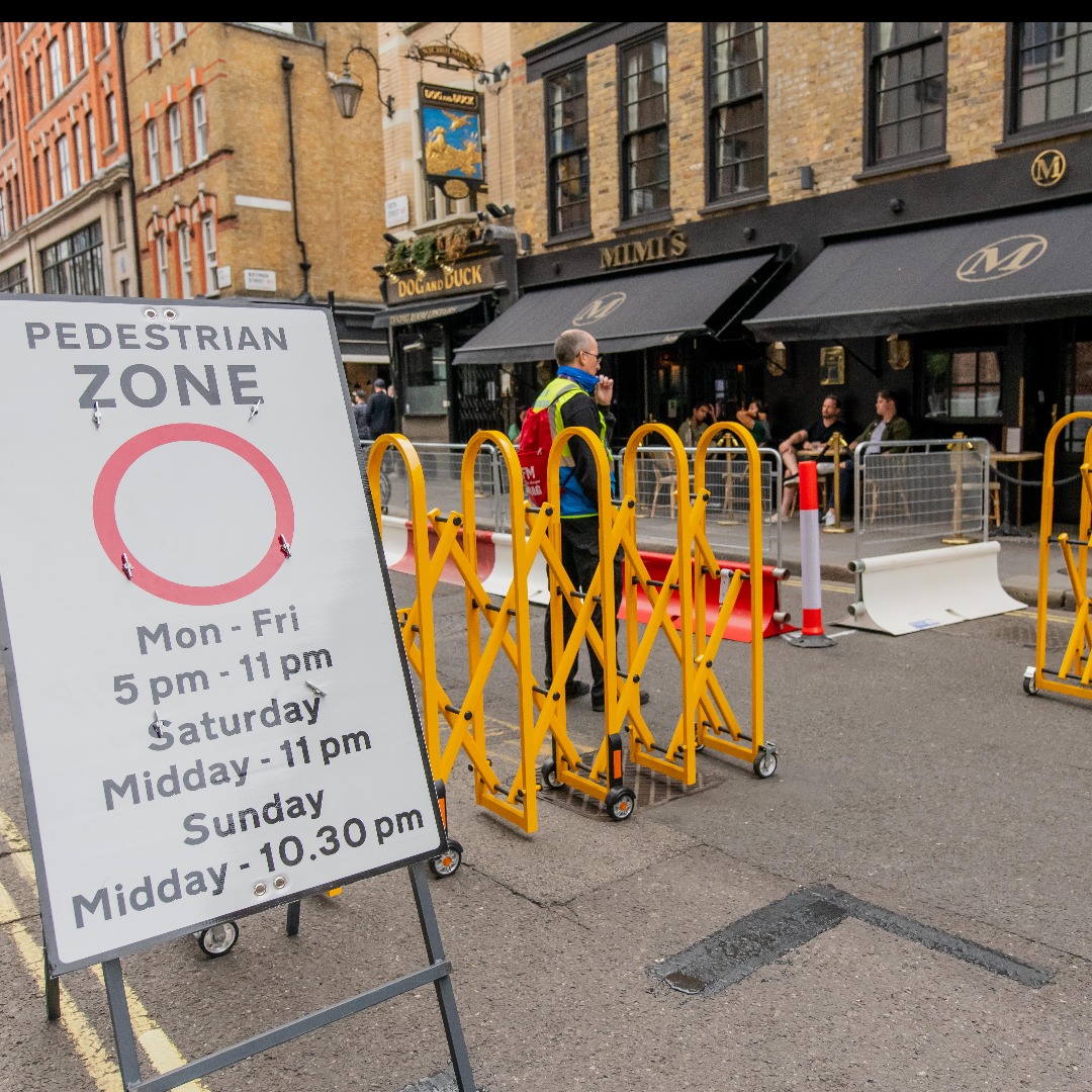Would you like to see our temporary measures for al fresco dining continue or end beyond October 1? 

Temporary measures will end after this date unless local residents and businesses agree to continue the schemes in their area. 

Have your say today. ow.ly/7QE050G5EuC