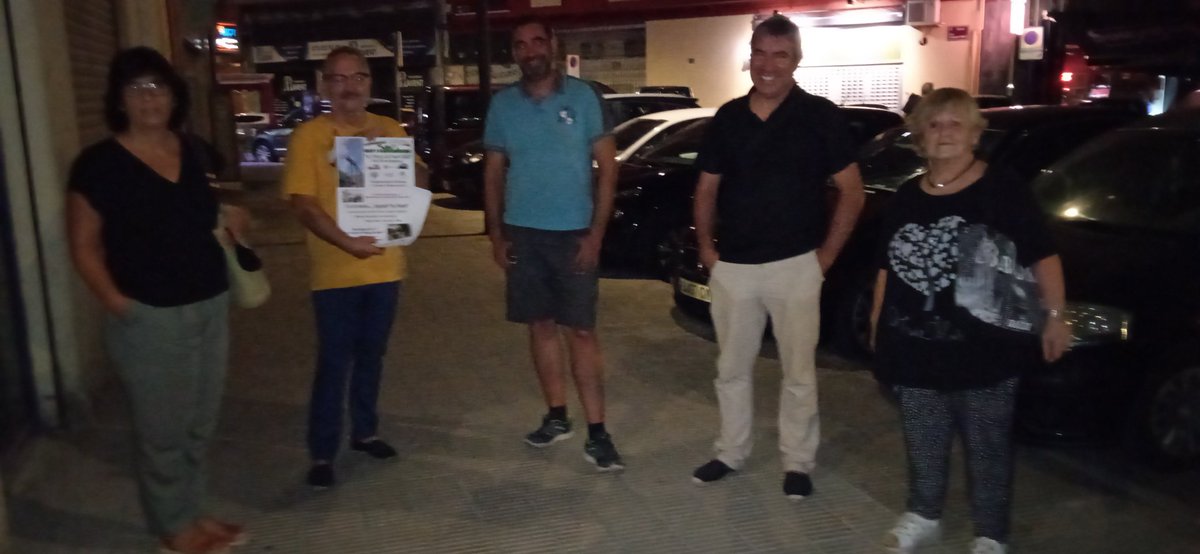 maneltec's tweet photo. #Lleida bon dia ¡!
56 partides, d'un total de,19.215 ha, en el seu conjunt #LaHortaDeLleida.
d'Ahir, representants de l'@AVVClotiConflu1 ens vam trobar @joanpifa @granjapifarre en @jsalmerondol d' @AinaFruits #ClotComerçDeProximitat de .
@DavidMeleGarces 
@mgispert https://t.co/stU1e94dnj