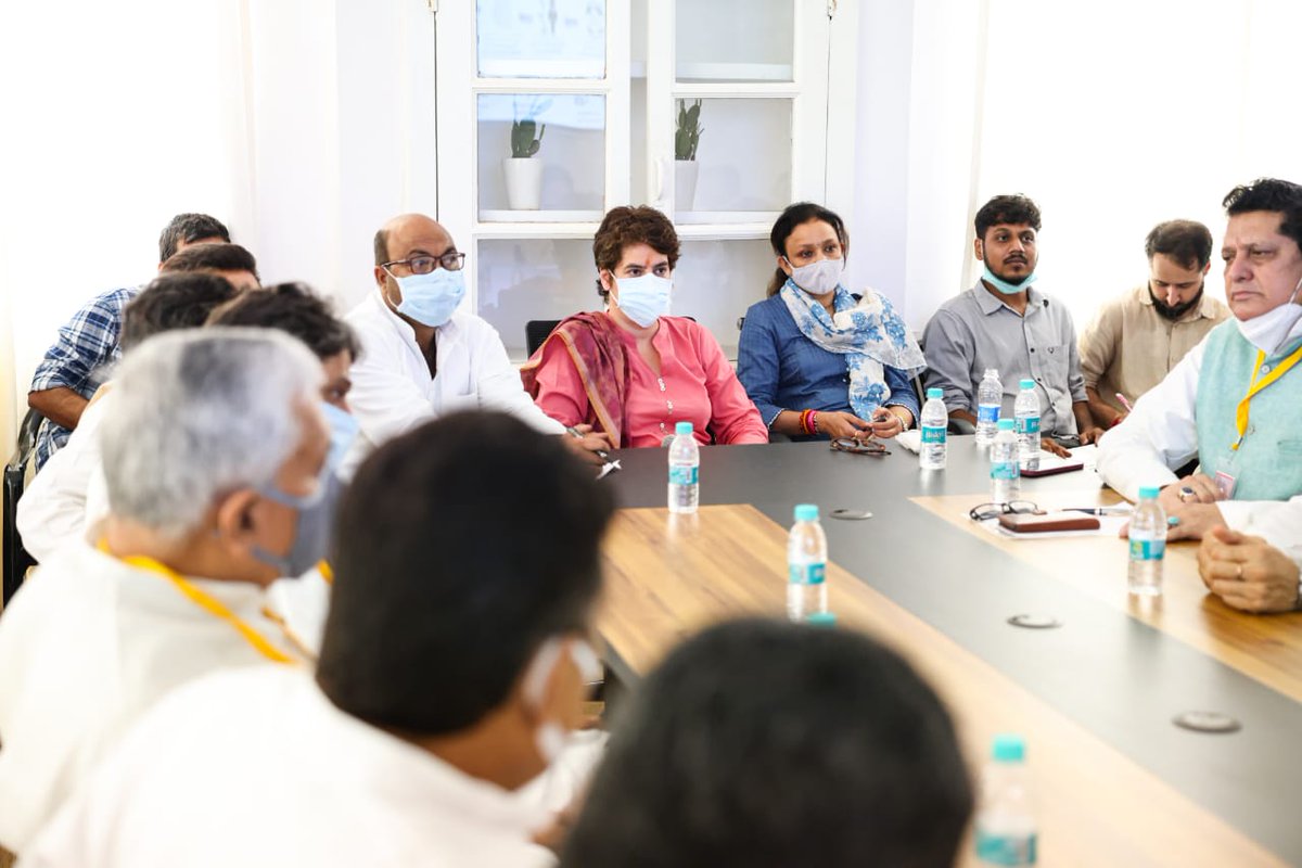 KaunSandeep's tweet photo. कांग्रेस सलाहकार समिति और रणनीति कमेटी ने पूरे उप्र में यात्रा निकालने का लिया निर्णय 
कांग्रेस प्रतिज्ञा यात्रा: हम वचन निभाएंगे नाम से होगी 
12000 KM चलेगी कांग्रेस प्रतिज्ञा यात्रा
बड़े गांवों और कस्बों से होकर गुजरेगी  
कार्यक्रमों की रूपरेखा तय कर रहीं हैं प्रियंका गांधी जी https://t.co/6uJ4dBHg4y