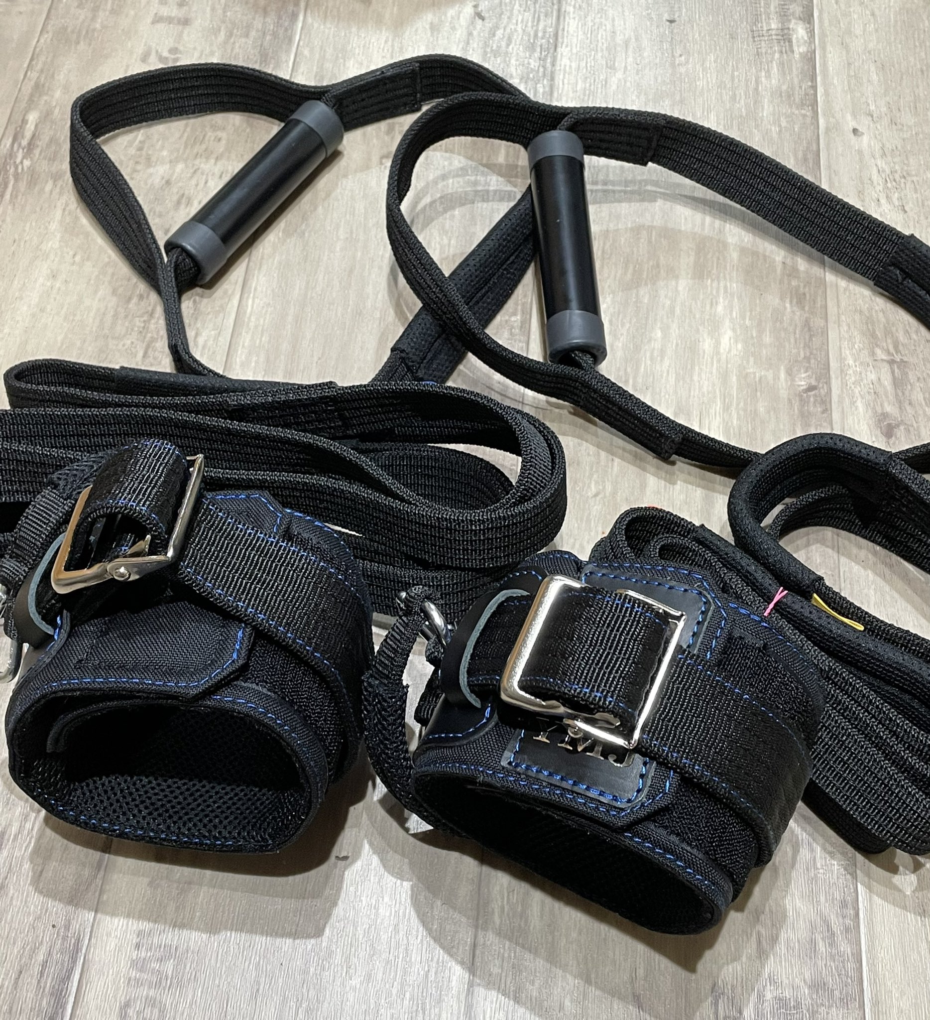 マルチケーブルギア ラージサイズ ナルシス山本 【公式通販】