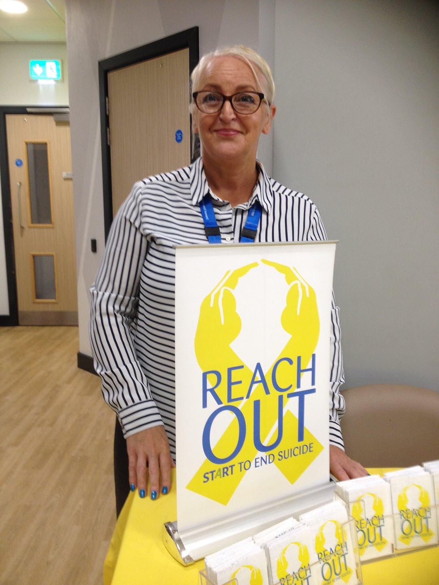 RDarbyshireGMMH's tweet photo. #WorldSuicidePreventionDay at Achieve BBST. The Orchard, Achieve Salford. Memories of 2018’s installation at The Olive Branch. #SeaofHandsofSupport @reachoutstes
#WSPD #TogetherGMMH #CommunityCohesion @samaritans @GMMH_NHS @SJ_AchieveBBST @nicoladalton13 @Naomiworldz @NSPA_UK https://t.co/0HGO7Q9kTx