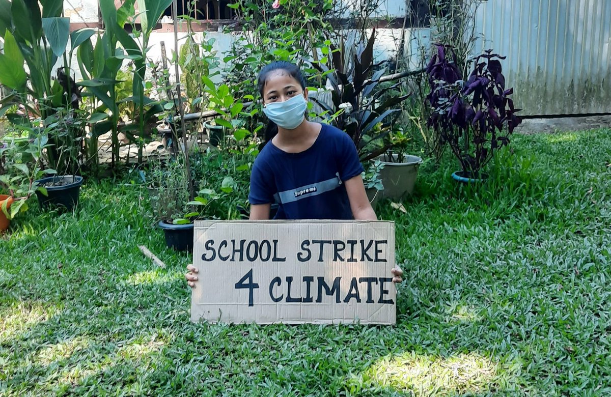 Week 54 of #climatestrike :) It's the 2nd week from the starting of our new school year. #FridaysForFuture #schoolstrike4climate