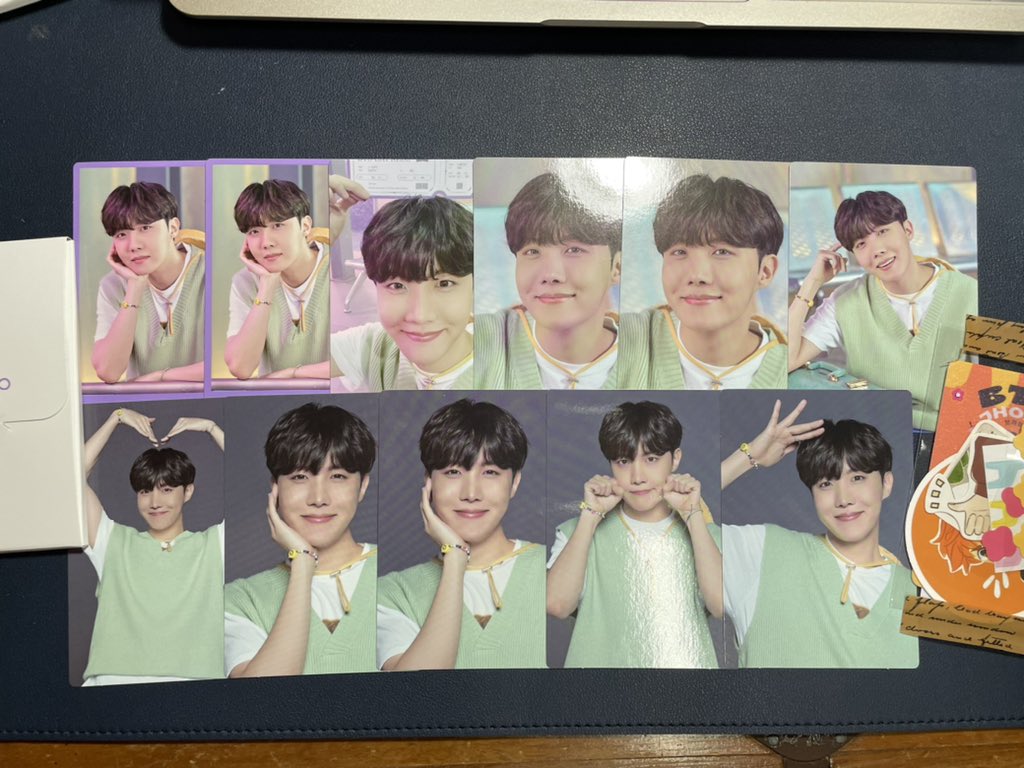 purplehopekyeom's tweet photo. Yaaaay!!! My JHope soowoozoo pcs are here ππ₯° so happy!! Thank you friendships! π @jungkookized @boradreams_ @cookyshookyPH #csphFEEDBACKS #jkizedfeedbacks #purplechingsbudol π https://t.co/frOyLsHuEK