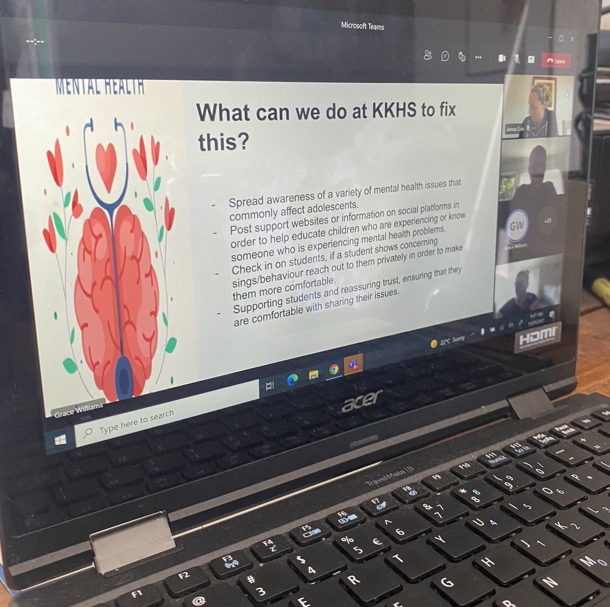Not letting online learning getting in the way of our projects! Yr 9 presenting their pitch ideas via Teams conference on “How we can improve mental health at KKHS” to an authentic audience <a href="/alan__hope/">alan</a> .  
Some brilliant ideas 💡  
<a href="/KKHSprojectNEST/">KKHSprojectNEST</a>