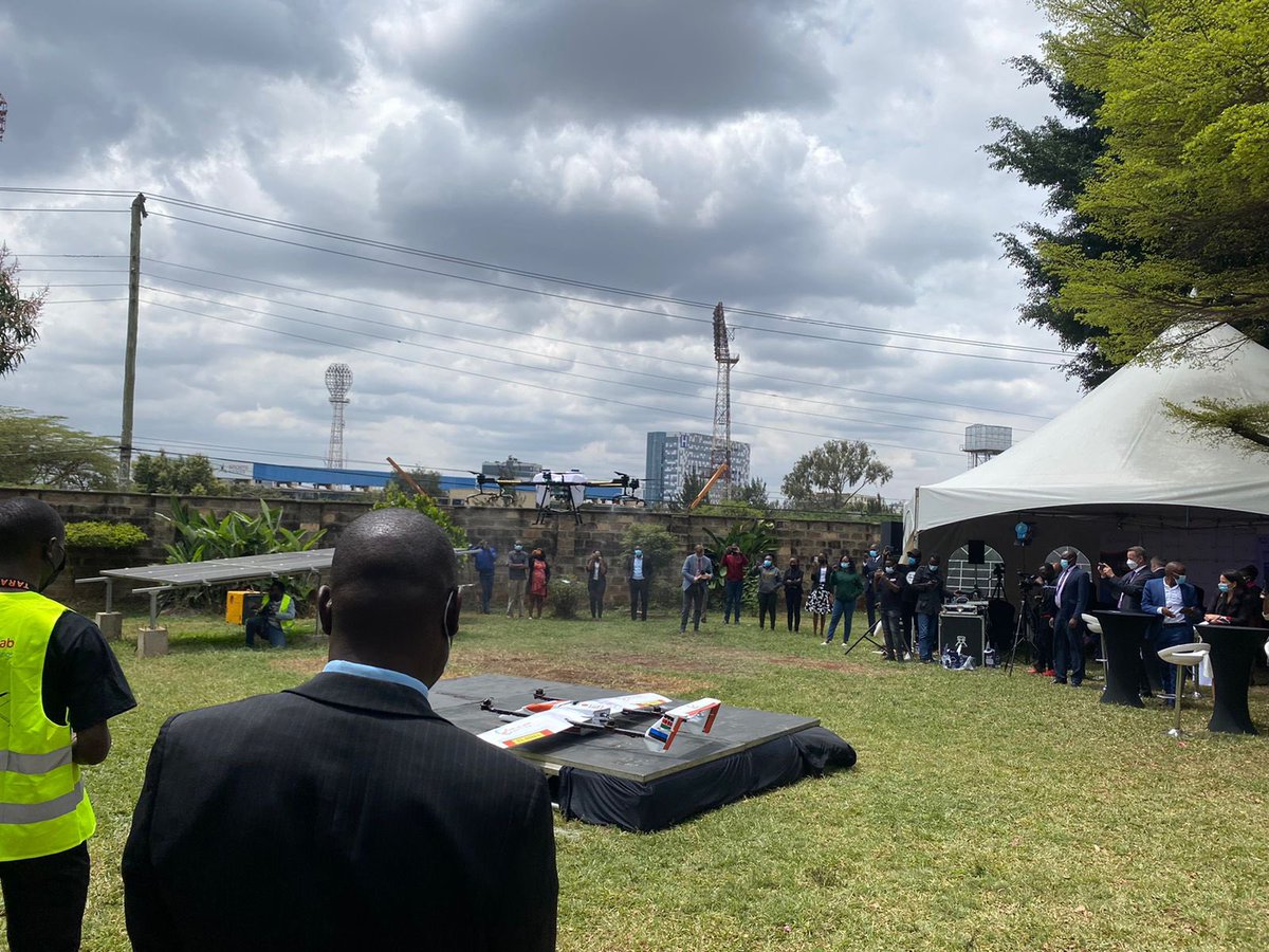 CountrywideHubs's tweet image. Estonian President, Her Excellency Kersti Kaljulaid at Swift Lab Limited today 

@SwiftLabAi 
@CountrywideHubs 
@UK_KenyaTechHub 

#UKKenyaTechHub
#SwiftLab
#EstoniainKenya 
#CountrywideHubs
#UNDPKenya
#Konza