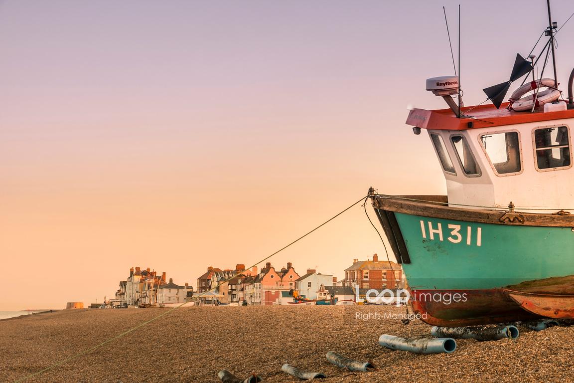 LoopImages (@loopimages) on Twitter photo Fishing boat on the beach at Aldeburgh <a href="/BillAllsopp/">BillAllsopp</a> #aldeburgh #suffolk #beach #fishing #boat #goldenhour #colour #light #glow #coast #seaside #shingle #eastanglia #rollers #landscape #landscapephotography #seaside #evening #twilight Fishing boat on the beach at Aldeburgh <a href="/BillAllsopp/">BillAllsopp</a> #aldeburgh #suffolk #beach #fishing #boat #goldenhour #colour #light #glow #coast #seaside #shingle #eastanglia #rollers #landscape #landscapephotography #seaside #evening #twilight