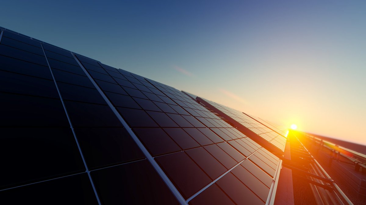 #FridayFact: The top 5 countries that produce #solarenergy🌞are:

1️⃣ China
2️⃣ USA
3️⃣ India
4️⃣ Japan
5️⃣ Vietnam

Learn more from <a href="/Investopedia/">Investopedia</a>👇

investopedia.com/articles/inves…

We've got more to share with our <a href="/Empiribox/">Empiribox</a> @ Home #KS2 Electricity #science module👇

home.empiribox.com