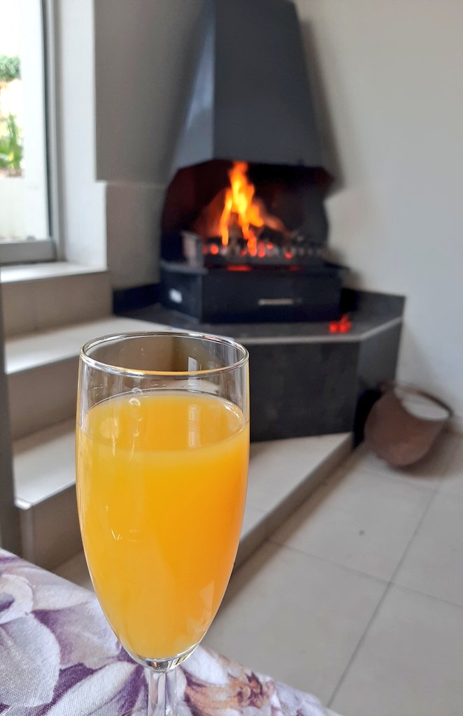 Coffee with a view and a delicious breakfast to start the day at the charming Montagu Country Hotel. ☕ #CapeCountryRoutesmember #CapeCountryRoutes  #CCRaccommodation #CCRactivity #visitmontagu