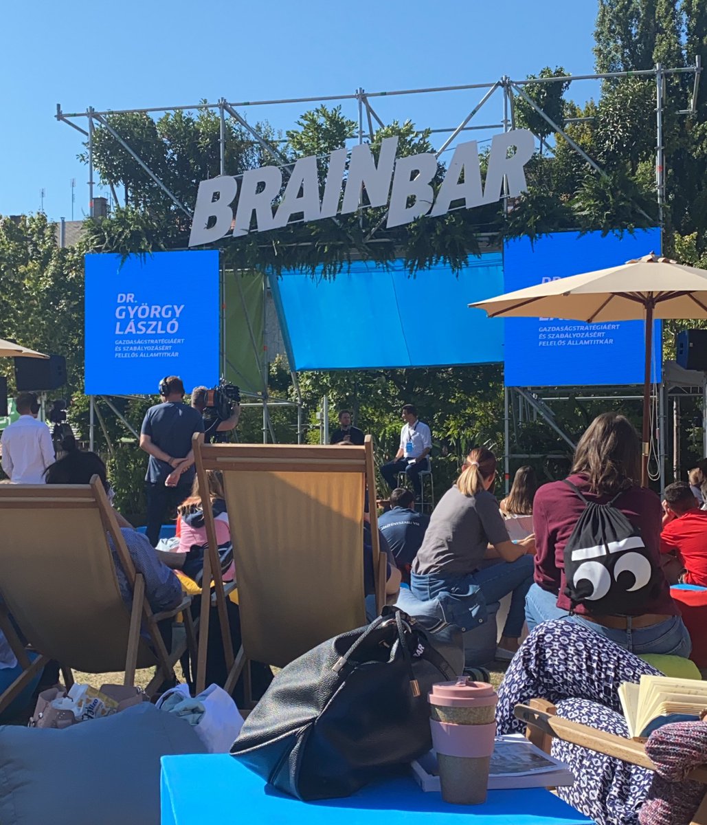 VisegradInsight's tweet photo. • Great talks today in #Budapest @brainbarcom - education and economic policy w/ minister László György & future of driving w/ @dtransposed #ideas #innovation #brainbar #CEE @mirjam_sipos https://t.co/ffLAf7Ggdc