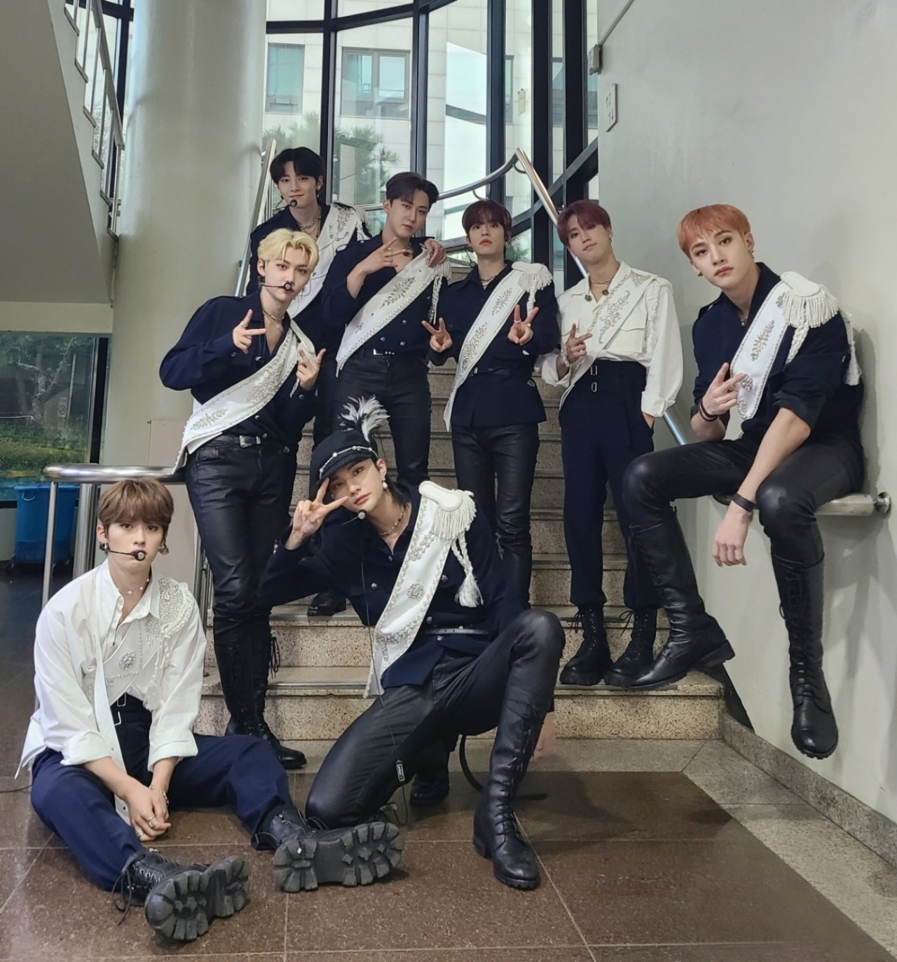 Straykids 스트레이키즈　I.N unlock ポラロイドセット New] Stray Kids Unlock: GO LIVE IN LIFE Official Preorder