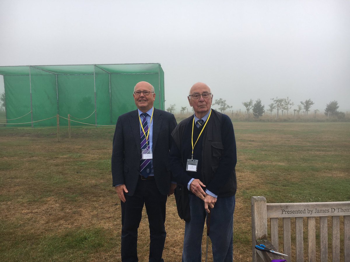 OGGS Captain Andrew Gordon with his past Housemaster and Mi/c Golf James Thomas at the opening of the JDT putting green and OGGS Driving bays @gordonstoun #reunion #gratefulthanks #broaderexperiences #enhancedlearning #givingback #philanthropyinaction