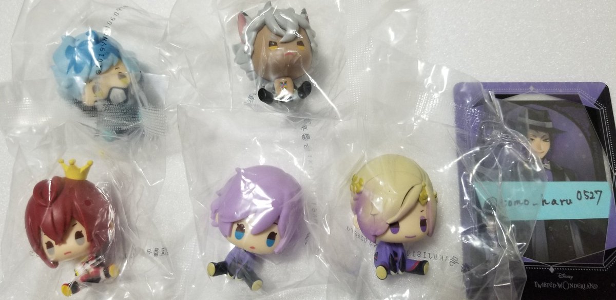 とも ツイステ 囚われのパルマed 刀剣乱舞 على تويتر ツイステ 一番くじ 譲 A賞リドル B賞ジャック E賞ヴィル エペル F賞オルト H賞レオナ エペル デュース リリア シルバー バルカス I賞エース デュース ケイト ヴィル セベク オルト 求 C H I賞 とも ツイステ 囚われのパルマed 刀剣乱舞 على تويتر ツイステ 一番くじ 譲 A賞リドル B賞ジャック E賞ヴィル エペル F賞オルト H賞レオナ エペル デュース リリア シルバー バルカス I賞エース デュース ケイト ヴィル セベク オルト 求 C H I賞